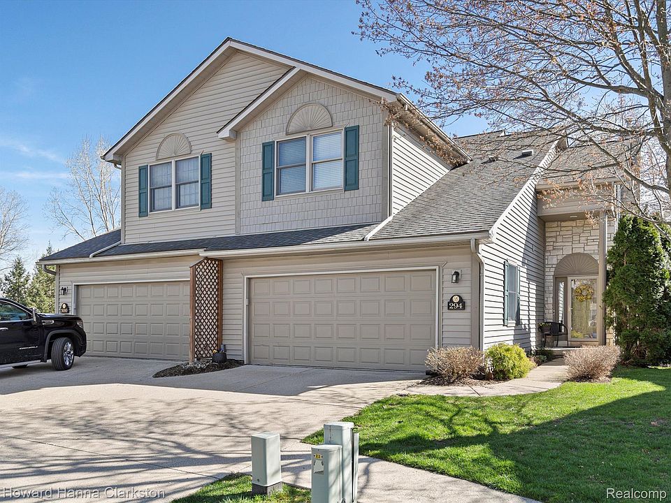1st image of 294 Stratford Ln