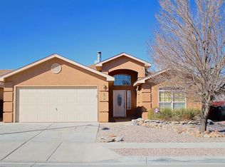 6219 Amberside Rd NW, Albuquerque, NM 87120
