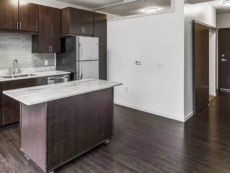The Flats at West End — Photo 32