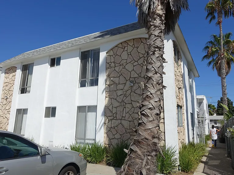 4457 Kansas St #8 — Photo 29