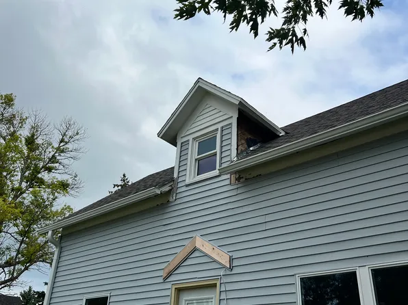 200 E Clark St, Wausa, NE 68786