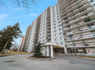 1100 Caven St #Penthouse 8, Mississauga, ON
