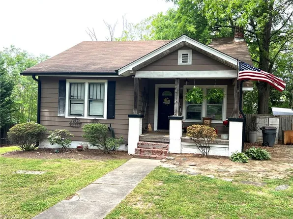 1106 Gaddy St, Reidsville, NC 27320