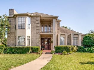 714 Viewside Cir, Arlington, TX 76011