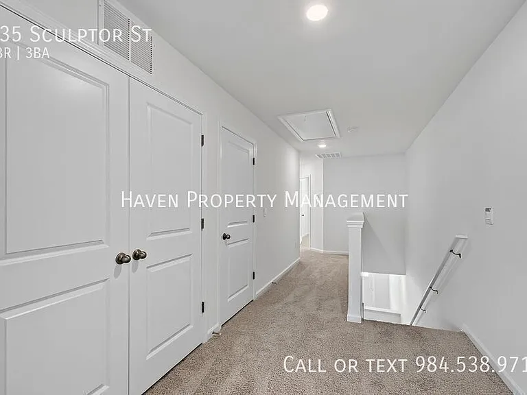 935 Sculptor St — Photo 21