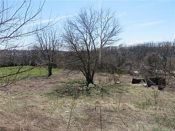 2nd image of 116 Markle St