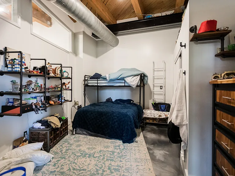 200 River Place Dr #12 — Photo 9