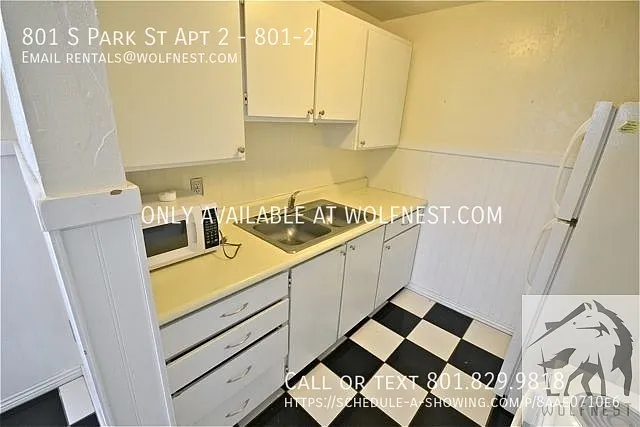 801 S Park St #2 — Photo 9