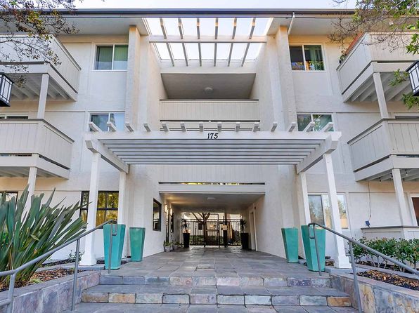 175 Calvert Dr #J205