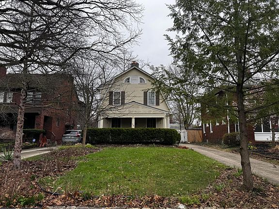 2nd image of 890 S Cassingham Rd