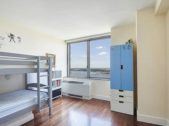 5th image of 30 West St APT 31A