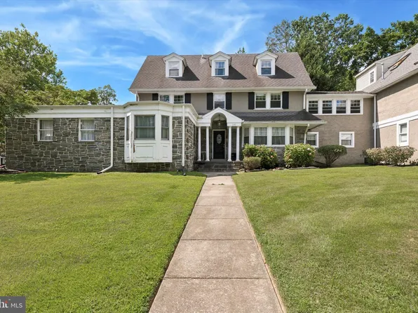 140 N Rolling Rd, Springfield, PA 19064