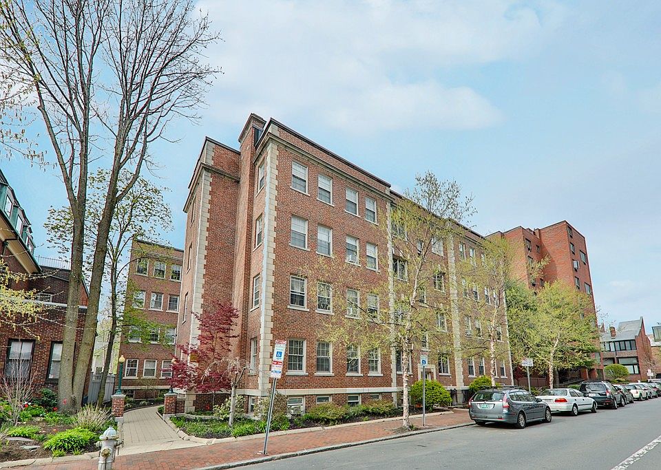 1st image of 21 Chauncy St APT 32
