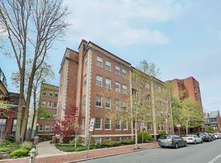 21 Chauncy St APT 32, Cambridge, MA 02138