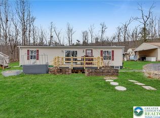 7894 Leaser Rd, Kempton, PA 19529