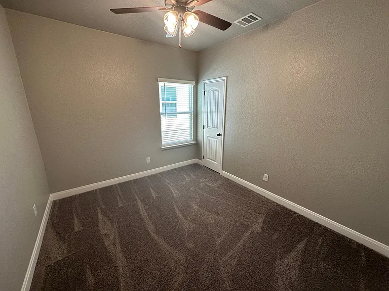 1423 Curlew Ln — Photo 13