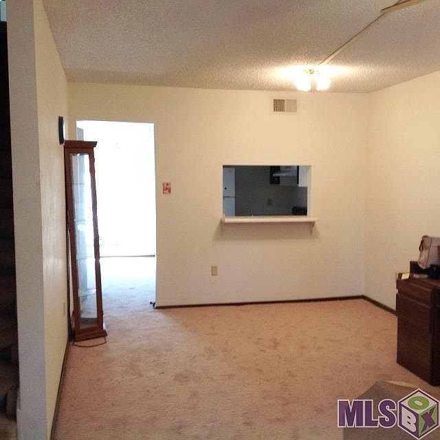 2nd image of 3030 Congress Blvd APT 34
