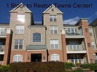 12190 Abington Hall Pl APT 202, Reston, VA 20190