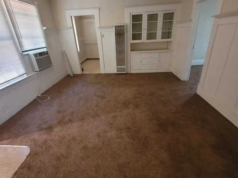 2843 Montgomery St — Photo 9