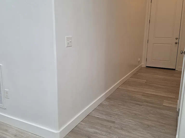 1684 W Parkview Dr — Photo 21