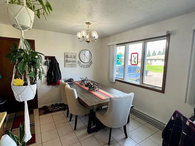 3208 Ogden Ave — Photo 7