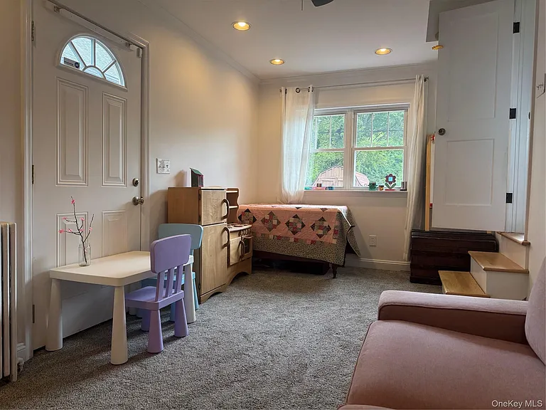 74 N Elm St — Photo 21