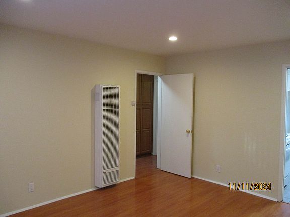 5th image of 2038 E Chevy Chase Dr #2038E