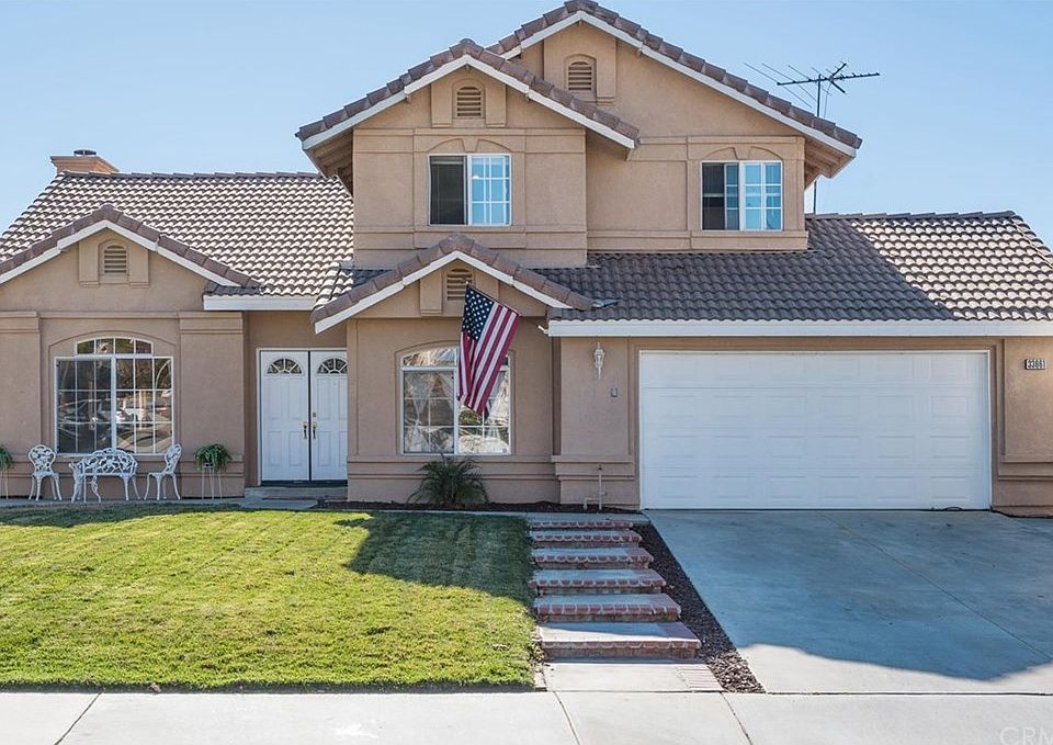 1st image of 33661 Pecan Ave