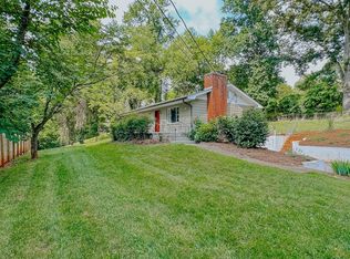 6119 Walnut Valley Dr, Knoxville, TN 37919