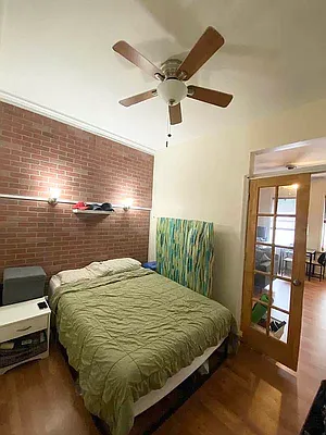 Rented by Keller Williams NYC | media 9