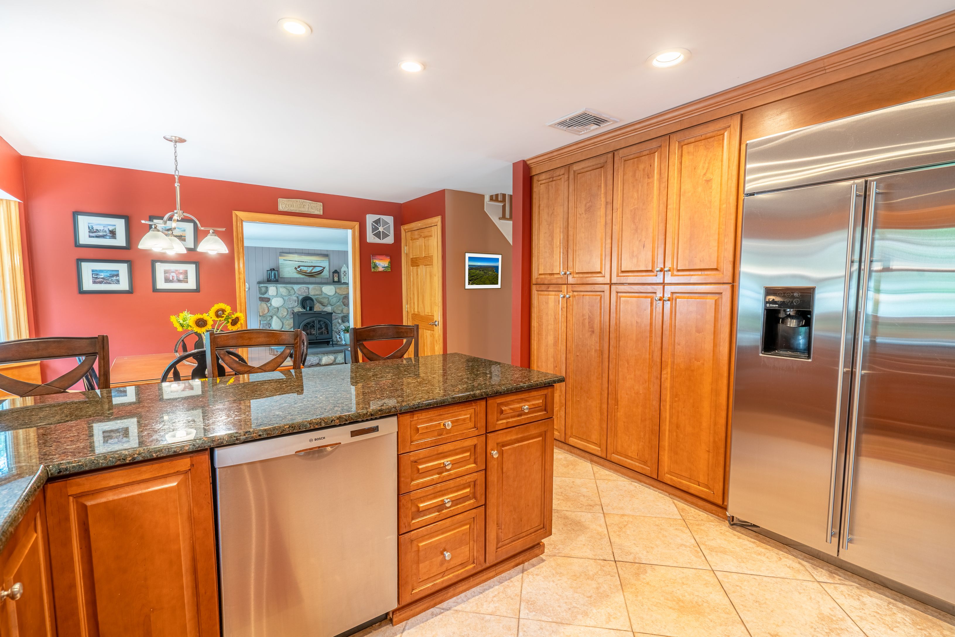 59 Linda Ln W, Riverhead, NY 11901 Out East