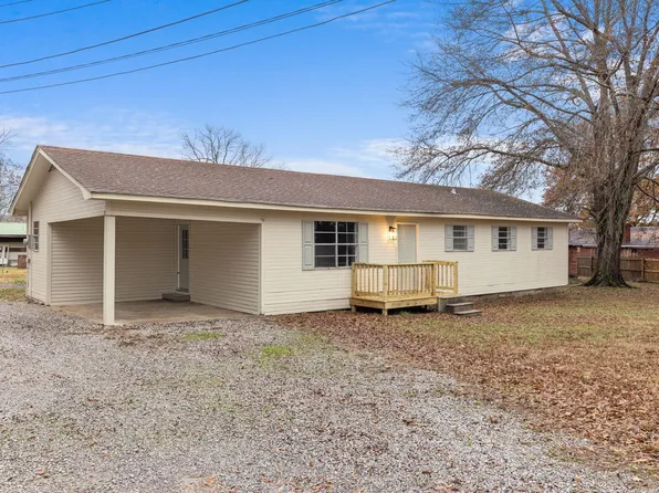 104 Huddleston Dr, Ripley, MS 38663