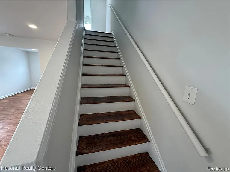 3264 Coolidge Hwy — Photo 10
