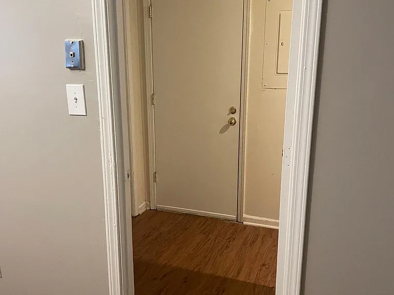 Laundry room to garage