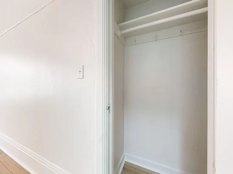 505 Taylor St #402 — Photo 8