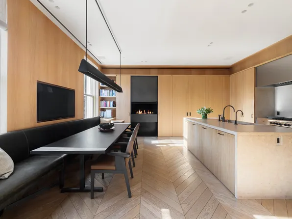 54 Bond Street image 11 of 30