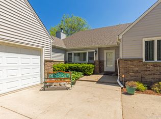 3081 Midlane Dr, Wadsworth, IL 60083