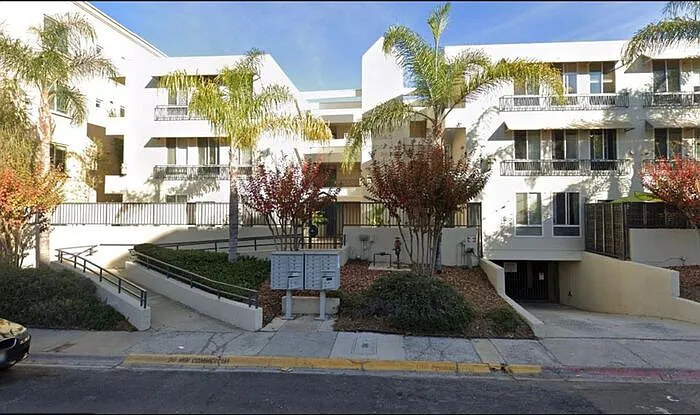 5540 Lindo Paseo #3 — Photo 30