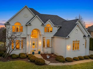 2347 Bird Ln, Batavia, IL 60510