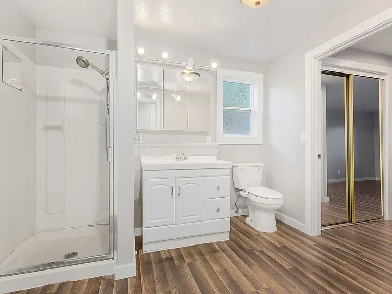 8635 NE 124th St — Photo 10