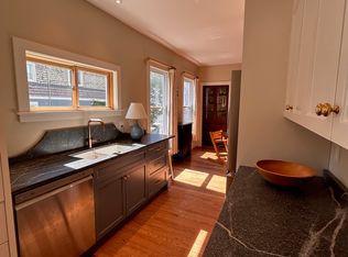29 Sawyer St APT 1, Portland, ME 04103