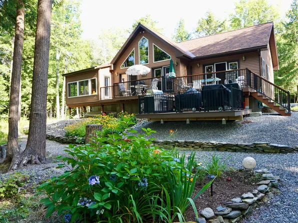 51 Turtle Cove Road, Sebec, ME 04426