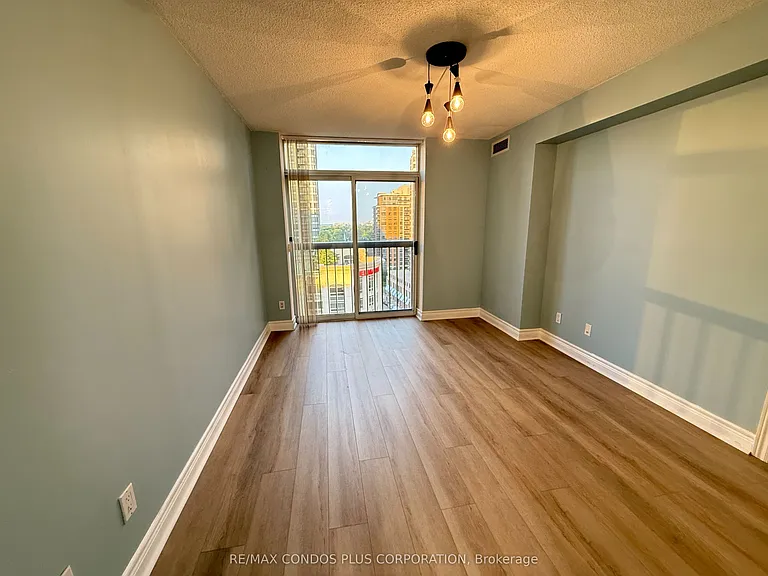 5418 Yonge St #1601 — Photo 11