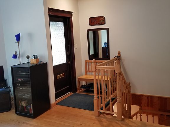 3rd image of 5427 N Glenwood Ave