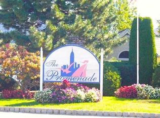 322 The Promenade #322, Edgewater, NJ 07020