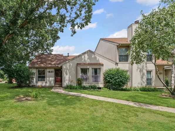 1933 Melrose Dr, Champaign, IL 61820