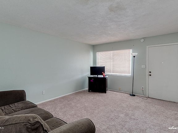 5th image of 5034 N 68th Dr