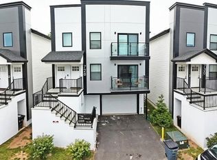 728 Seaport Dr, Elizabeth, NJ 07201