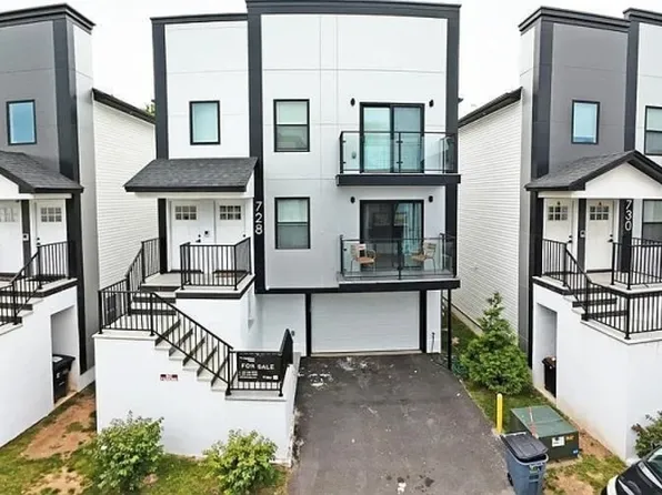 728 Seaport Dr, Elizabeth City, NJ 07201