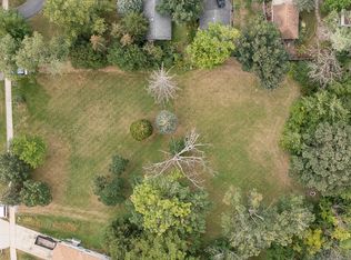 25 N West Rd, Lombard, IL 60148